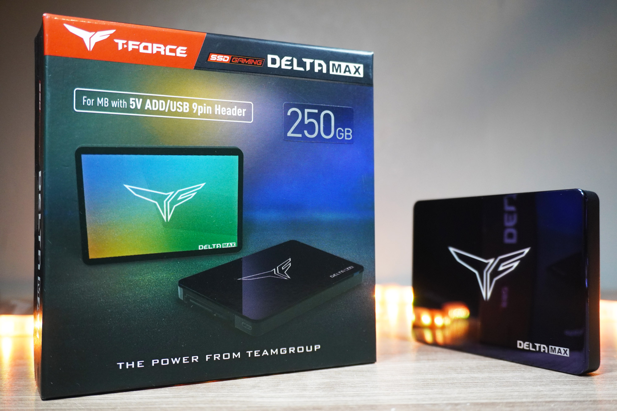 T force ssd. Team Force Delta Max. Махи на дельты. Team Group 2.5" SATA III T-Force Delta Max RGB Lite White. T Force RGB.